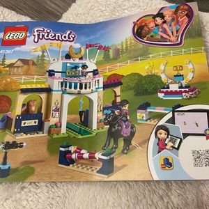 LEGO Friends Stephanie’s Horse Jumping- 41367